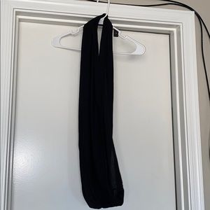 Black Scarf